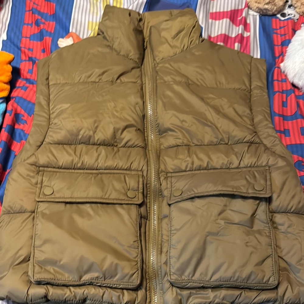 Green Quilted Utility Vest with Full Zipper